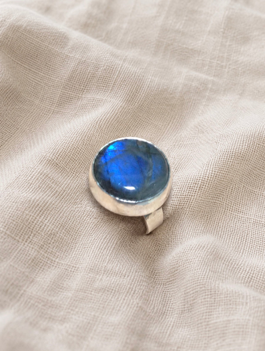 labradorite ring