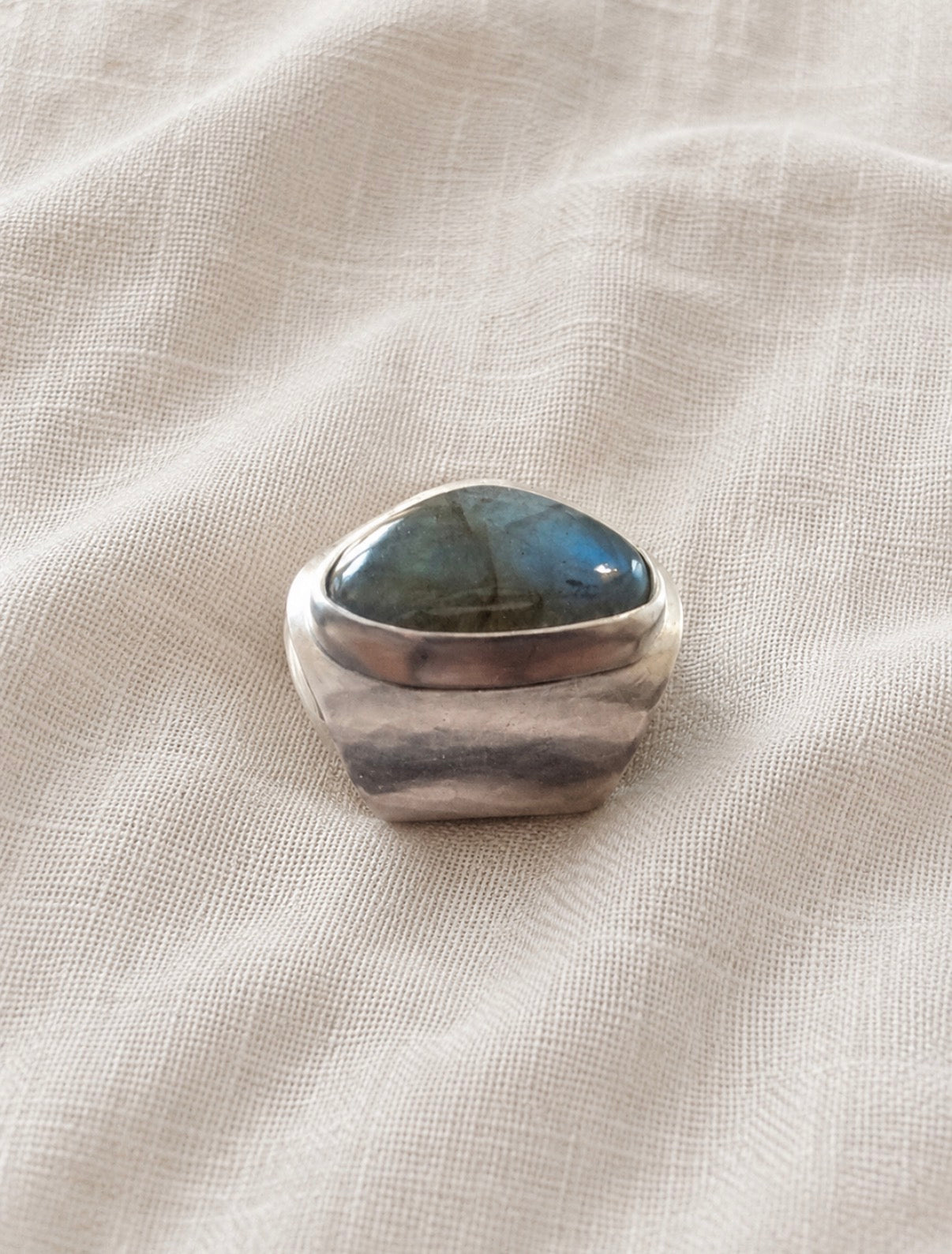 labradorite ring