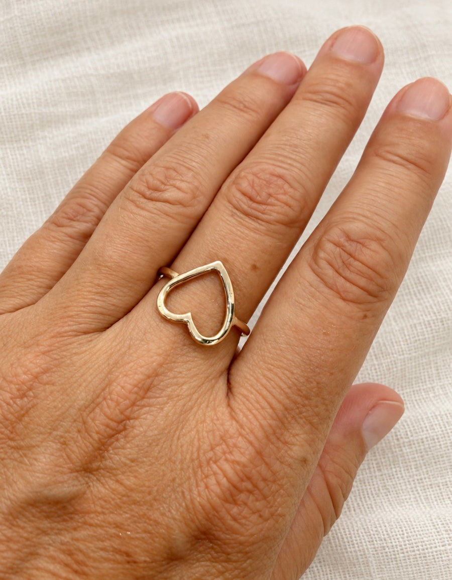 gold heart ring